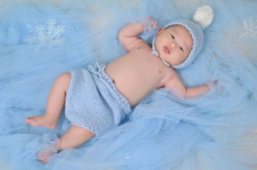 兰州摸孕妇肚子沾喜气